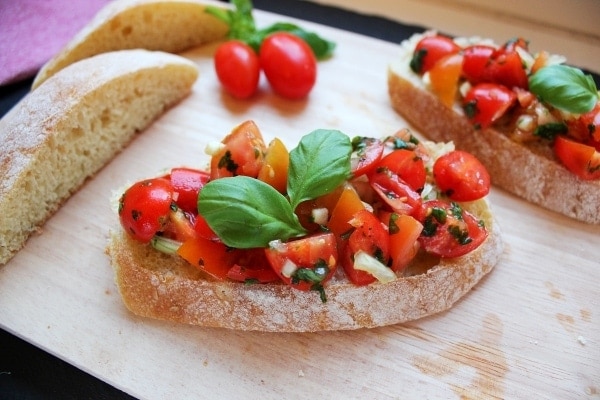 Line, koch doch mal... Bruschetta mit Tomaten und Basilikum - Was is ...