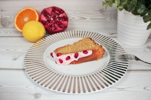 Line-backt_Zitrus-Kuchen-mit-Granatapfelguss - 02