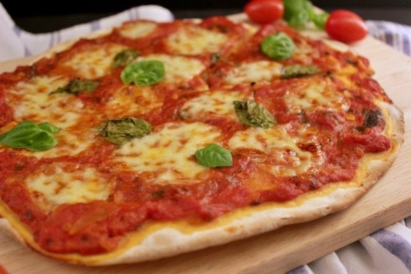 Line backt klassische Pizza Margherita | Line backt | Was is hier eigentlich los?