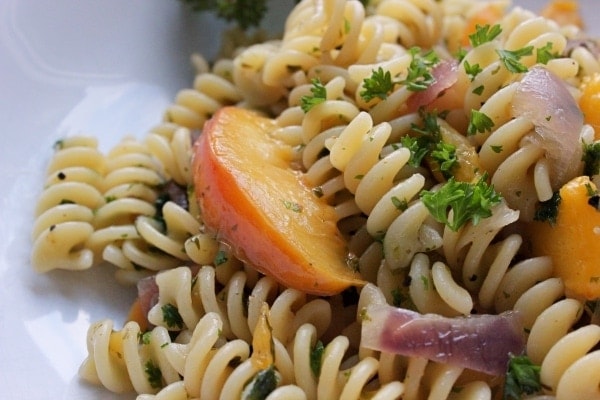 Line-kocht_Pasta-mit-Pfirsichen - 03