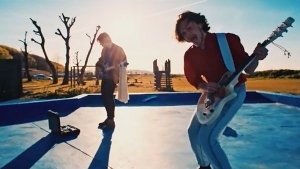 Salamanda - Daddy Punk | Musik | Was is hier eigentlich los? Salamanda - Daddy Punk | Musik | Was is hier eigentlich los?