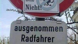 Die ungleichen Rechte von Hunden und Fahrradfahrern | Lustiges | Was is hier eigentlich los?