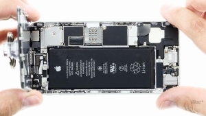 Gedanken-Tüdelüt (51): Dann hab ich einfach mein iPhone aufgeschraubt | Kolumne | Was is hier eigentlich los? Gedanken-Tüdelüt (51): Dann hab ich einfach mein iPhone aufgeschraubt | Kolumne | Was is hier eigentlich los?