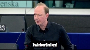 Mal wieder eine kleine, aber feine Rede von Martin Sonneborn | Lustiges | Was is hier eigentlich los? Mal wieder eine kleine, aber feine Rede von Martin Sonneborn | Lustiges | Was is hier eigentlich los?