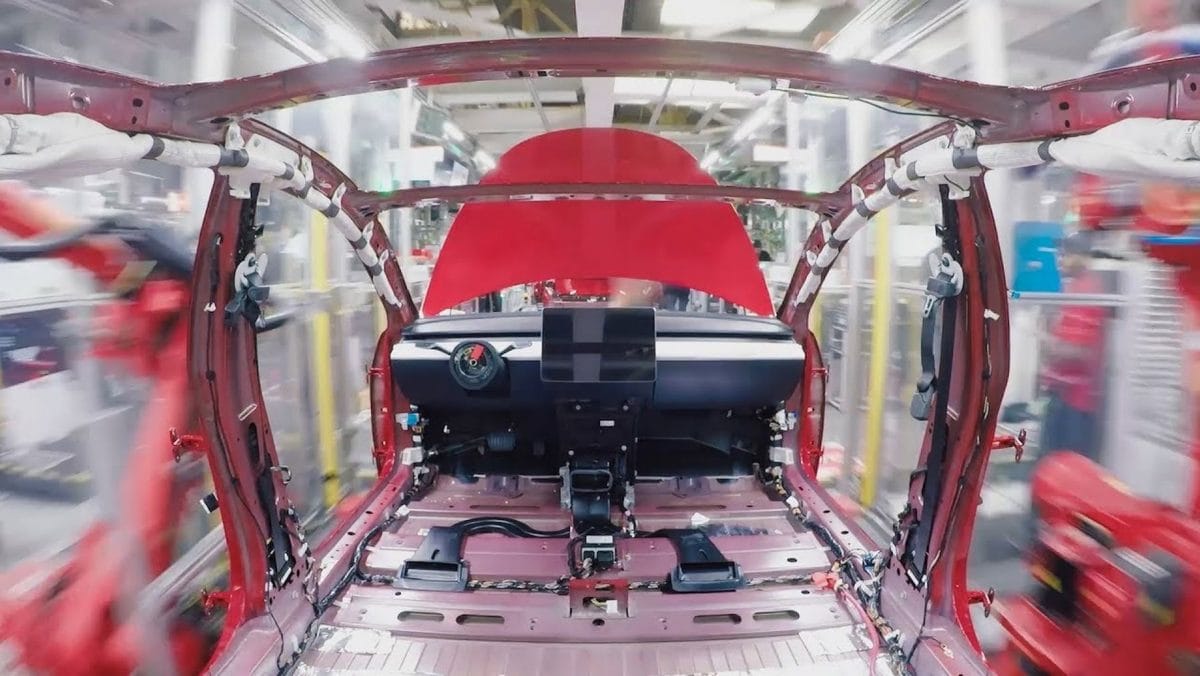 Wie ein Tesla Model 3 gebaut wird Was is hier eigentlich los