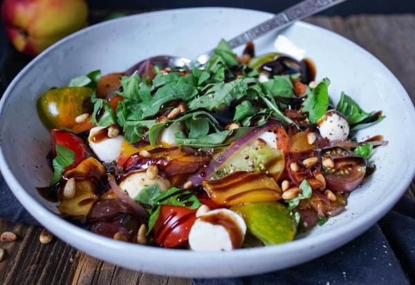 Nektarinen-Tomaten-Salat mit Mozzarella - Was is hier eigentlich los