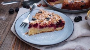 Line backt Brombeer-Buttermilch-Kuchen mit Streuseln | Line backt | Was is hier eigentlich los?