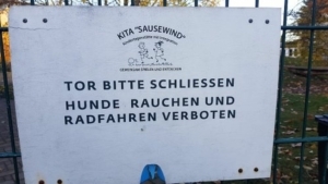 Die rauchen Hunde bei der KITA? | Lustiges | Was is hier eigentlich los?