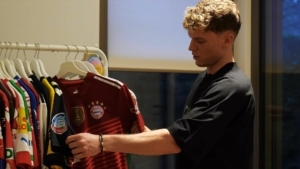 Wie das Zuhause von Fu&szlig;ball-Profis aussieht | Menschen | Was is hier eigentlich los?