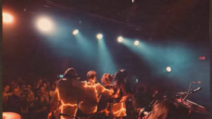 Isaac Roux - The Right Place | Musik | Was is hier eigentlich los?