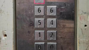 Komischer Fahrstuhl | Lustiges | Was is hier eigentlich los?