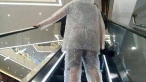 Schutzausr&uuml;stung oder so. Bin nicht vom T&Uuml;V. | Lustiges | Was is hier eigentlich los?