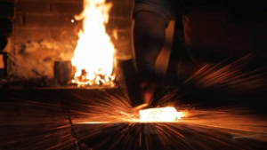 Wie ein Schmied ein Messer ... schmiedet | Handwerk | Was is hier eigentlich los?