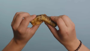 Zu Besuch in dem Restaurant, das den frittierten Mars-Riegel erfunden hat | Essen und Trinken | Was is hier eigentlich los?