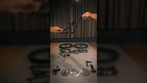 Wie ein S-Works Stumpjumper 15-Fahrrad mit Magie zusammengebaut wird | Handwerk | Was is hier eigentlich los?