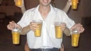 Bier-Kali oder so. Keine Ahnung, bin nicht gl&auml;ubig, mag aber Bier. | Awesome | Was is hier eigentlich los?