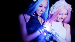 S1RENA - Hin & Her | Musik | Was is hier eigentlich los?