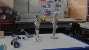 Wie die Oscar-Troph&auml;e hergestellt wird | Handwerk | Was is hier eigentlich los?