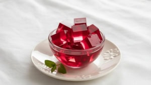 Die Geschichte des Wackelpuddings | Essen und Trinken, Zeitgeschichte | Was is hier eigentlich los?