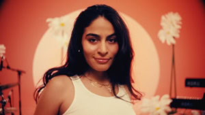 Jessie Reyez - Psilocybin & Dasies | Musik | Was is hier eigentlich los?