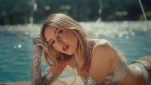 LINA - Sie wei&szlig; | Musik | Was is hier eigentlich los?