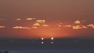 Nur ein doppelter Sonnenaufgang | Awesome | Was is hier eigentlich los?